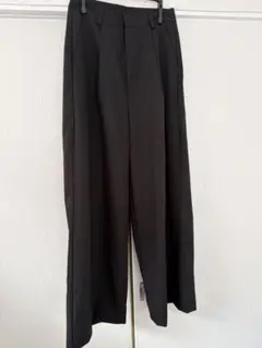 GRL センタープレスストレートパンツ　ru1268