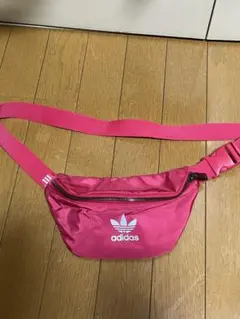 《中古品》adidas ショルダーバッグ ピンク