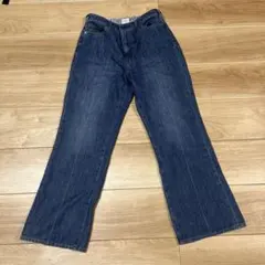 Item thumbnail for item b2fea5a9-b1e7-4bb0-87d8-5249be29b47c