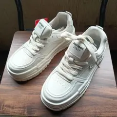 スニーカー24新品