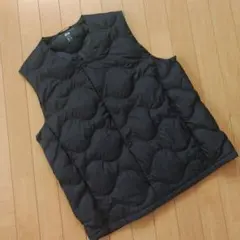[新品未使用 ユニクロ] ウルトラライトダウンコンパクトベスト 黒 XLサイズ