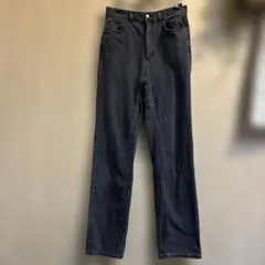 GU ハイライズストレートジーンズL