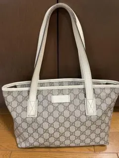 Item thumbnail for item 7d098de0-76d3-46d8-83e0-55f2810db063