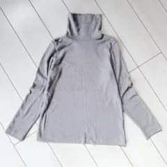 ユニクロ ヒートテック タートルネック 裏起毛 グレー
