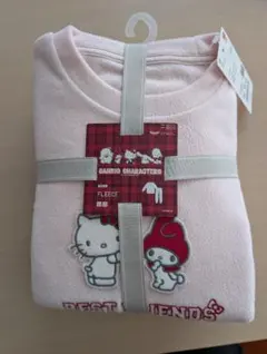 ユニクロ サンリオコラボ ハローキティ マイメロディ パジャマセット 130