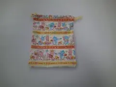キャラクター柄の巾着袋