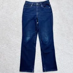 ミセスジーナゴールド　 ストレートデニムパンツ　ジーンズ　カジュアルフィット64