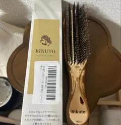 【未使用】ヘアブラシ 頭皮マッサージ　抜け毛予防乾湿両用静電気防止 血行促進のサムネイル