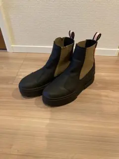 PUMA 사이드 고어 부츠 두꺼운 바닥 블랙