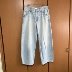 UNIQLOバギーカーブジーンズ　サイズ30 丈短め