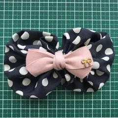 リボンバレッタ 紺色 ドット