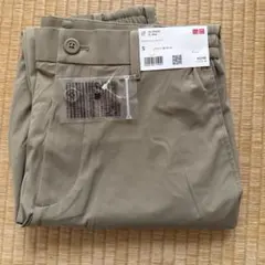 ユニクロ　ウルトラストレッチパンツ