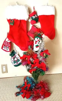 クリスマスグッズ　ツリー（小）＆飾り