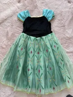 花柄刺繍の緑色ドレス 100cm~