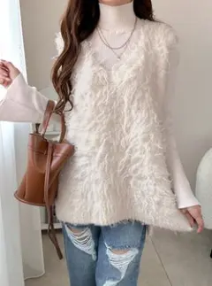 【新品】【即日発送】GRL グレイル　Vネックニットベスト　an1817