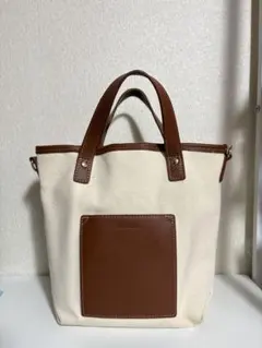 クロコダイル ハンドバッグ 茶色 ポケット付き