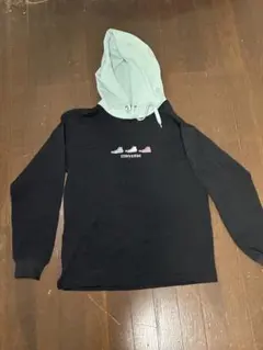 CONVERSE スニーカー刺繍 フード付きパーカー