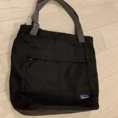 patagonia 黒 トートバッグのサムネイル
