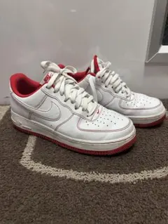 NIKE AIR FORCE 1 ホワイト レッドのサムネイル