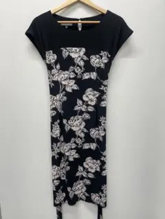 LAURA ASHLEY（ローラアシュレイ） 花柄ワンピース