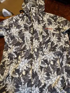 ColombiaスノボJKT XL黒ボタニカル柄　美品