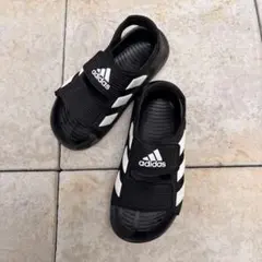 adidasキッズサンダル