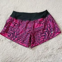 未使用品　Nike ナイキ　ドライフィット　インナー付ショートパンツ　ピンクM