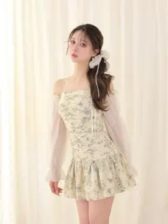 Dot chiffon ruffle setup - メルカリ