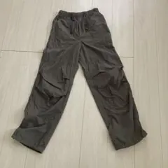 ジーユー カジュアルパンツ