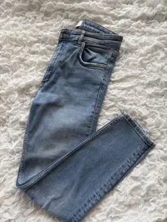 ZARAハイウエストスキニーデニム