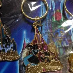 【新品バラ売り】ワンスアポンアタイム アリスのみ キーチェーン