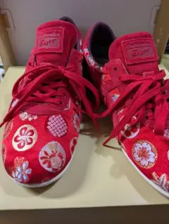 レア！！Onitsuka Tiger 和柄 レッドスニーカー