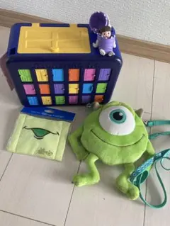 難あり　モンスターズインク　ポップコーンバゲット　マイク　パスケース　ぬいぐるみ
