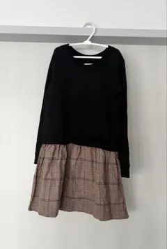 黒長袖トップスチェック柄スカート 130cm