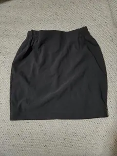 タイトスカート　ブラック
