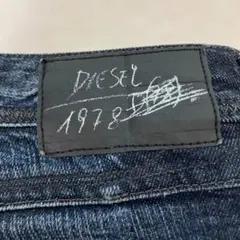 DIESEL ディーゼル　LOWKY 1978 W27 L30 デニム