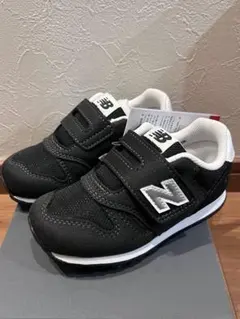 New Balance IZ373KB2 ブラック 15.5cm