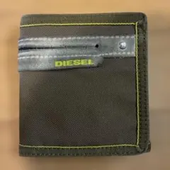 DIESEL 二つ折り財布 カーキのサムネイル