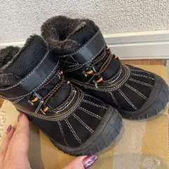 キッズブーツ黒色サイズ17センチ