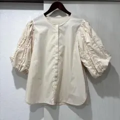 未使用級✨26年SS Liala×PG ベロアリボン バーサカラー ブラウス 白 