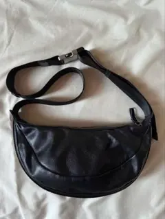 ZARA ショルダーバッグ ボディーバッグ ブラックのサムネイル