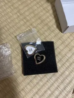 chanel シャネル　ボタン　2個