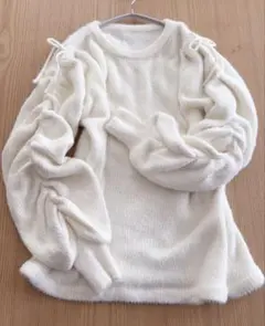 NICE CLAUP シャギー ふわふわニット ボリュームスリーブ フリー