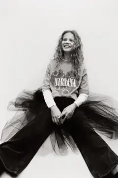 【新品タグ付】ZARA KIDS ニルヴァーナ®️ ストラスTシャツ 164