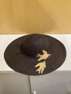 未使用　ヘレンカミンスキー 麦わら帽子のサムネイル