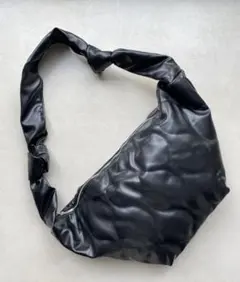 フェイクレザー キルトビッグ ワンショルダーバッグ