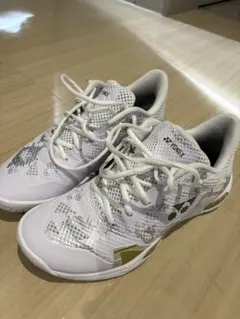 YONEX バドミントンシューズ　エクリプション　27.5cm