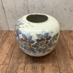 Item thumbnail for item 279bebc4-df9f-41a6-9fbe-3b59cb481241