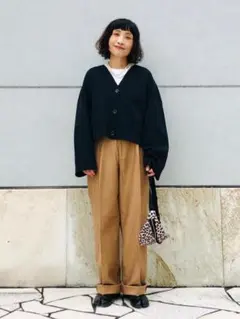 ユニクロ　UNIQLO　メリノブレンドショートカーディガン　M　黒