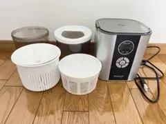 Item thumbnail for item 72dcf49a-a80e-474d-8e13-a70ba790feb5